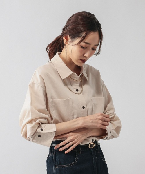 GLOBAL WORK（グローバルワーク）の「やわらかコーデュロイシャツ長袖/637933（シャツ/ブラウス・レディース・グリーン系その他/ピンク/サックスブルー/グレイッシュベージュ・MEDIUM/LARGE）」の2枚目の写真