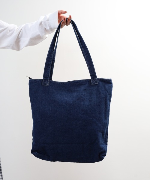 crossi(クロッシー)の「チェリー刺繍デニムトートバッグ(トートバッグ・レディース・ブルー/ネイビー・FREE)」の11枚目の写真