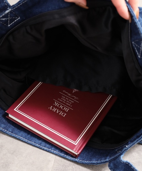 crossi(クロッシー)の「チェリー刺繍デニムトートバッグ(トートバッグ・レディース・ブルー/ネイビー・FREE)」の14枚目の写真