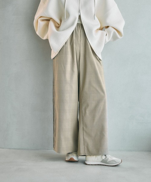 LEPSIM(レプシィム)の「デザインイージーパンツ 630154(その他パンツ・レディース・ブラック/グレー/カーキブラウン/チェック・FREE)」の4枚目の写真