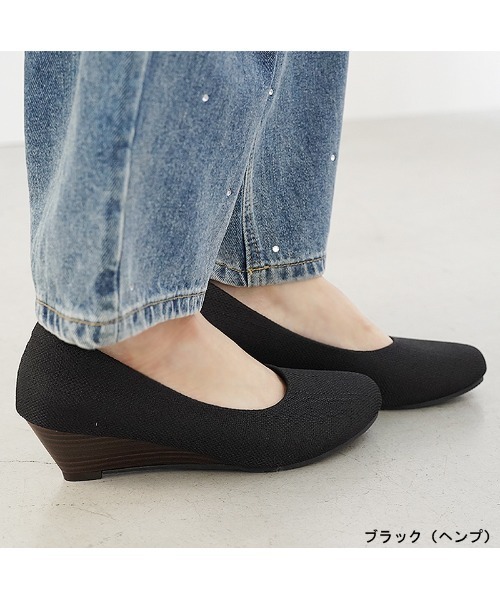 ALETTA（アレッタ）の「ALETTA-ｱﾚｯﾀ- 究極のプレーンパンプス -アーモンドトゥ4.5cmヒール-（パンプス・レディース・ダークブラック/ブラック系その他/トップグレー/杢グレー/ブラック/グレイッシュベージュ/ブラック系/モカ/ベージュ/ブルー系その他/ベージュ系その他・23.5cm/24.0cm/24.5cm/23.0cm/25.0cm/22.5cm/22.0cm）」の4枚目の写真