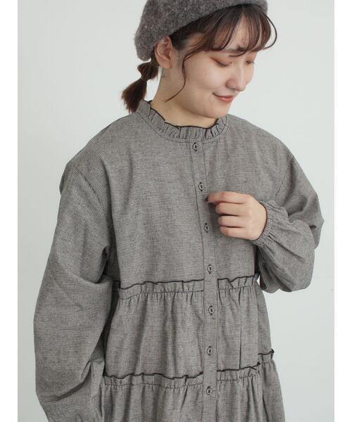 Samansa Mos2（サマンサ モスモス）の「柄アソートティアードフリルチュニック（シャツ/ブラウス・レディース・オフホワイト/ベージュ/ブラック/ピンク・F）」の16枚目の写真