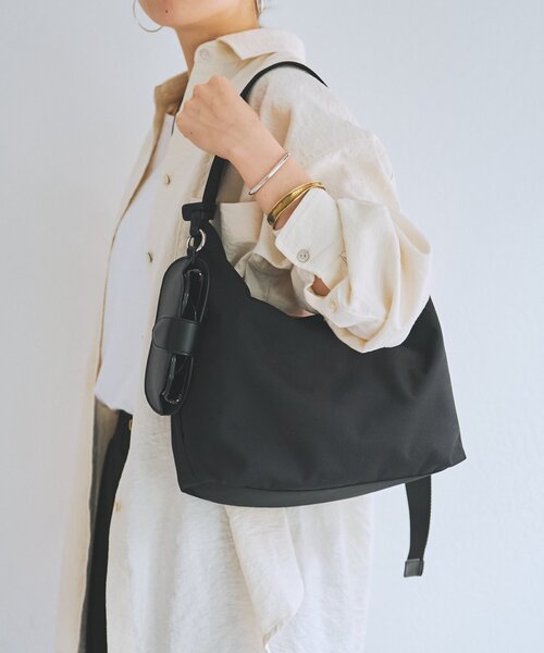 BEARDSLEY(ビアズリー)の「グラスケース付きショルダーバッグ(ショルダーバッグ・レディース・ブラック・FREE)」の3枚目の写真