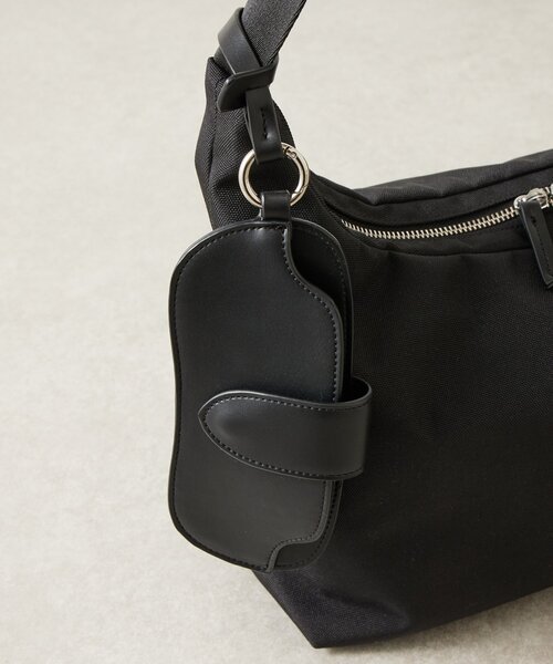 BEARDSLEY(ビアズリー)の「グラスケース付きショルダーバッグ(ショルダーバッグ・レディース・ブラック・FREE)」の10枚目の写真