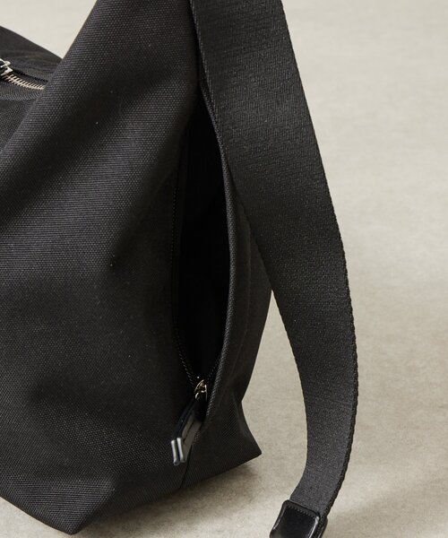 BEARDSLEY(ビアズリー)の「グラスケース付きショルダーバッグ(ショルダーバッグ・レディース・ブラック・FREE)」の17枚目の写真