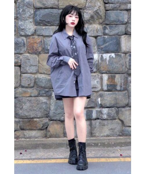 RANDOMOFF（ランダムオフ）の「Disco Aurora Ring（リング・レディース・その他・ONE SIZE）」の2枚目の写真