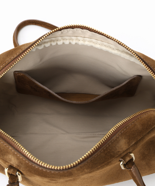 La TOTALITE（ラトータリテ）の「《追加》CHRISTIAN VILLA スエードショルダートートバッグ（トートバッグ・レディース・ブラウン・FREE）」の12枚目の写真