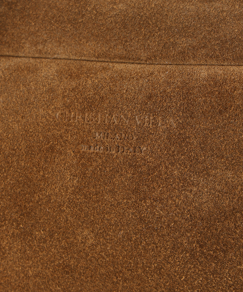 La TOTALITE（ラトータリテ）の「《追加》CHRISTIAN VILLA スエードショルダートートバッグ（トートバッグ・レディース・ブラウン・FREE）」の9枚目の写真