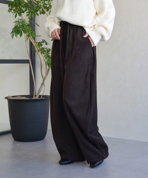 WEB限定 ウエストリボン付き タックワイドパンツ