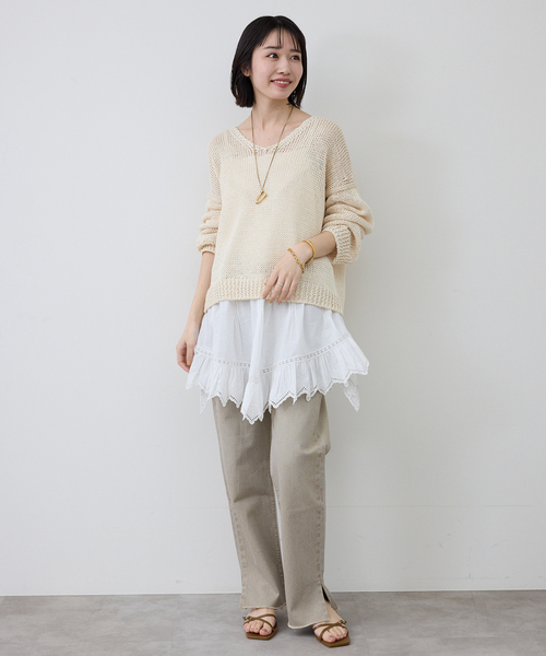 SLOBE IENA(スローブイエナ)の「ギマヤーンVネックプルオーバー(ニット/セーター・レディース・アイボリー/ベージュ/ラベンダー・FREE)」の6枚目の写真