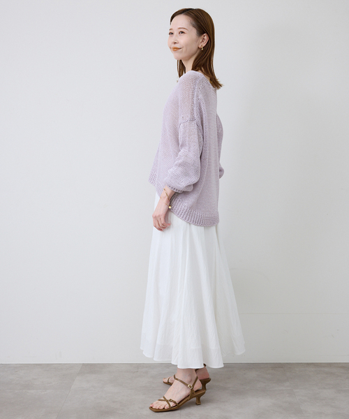 SLOBE IENA(スローブイエナ)の「ギマヤーンVネックプルオーバー(ニット/セーター・レディース・アイボリー/ベージュ/ラベンダー・FREE)」の22枚目の写真