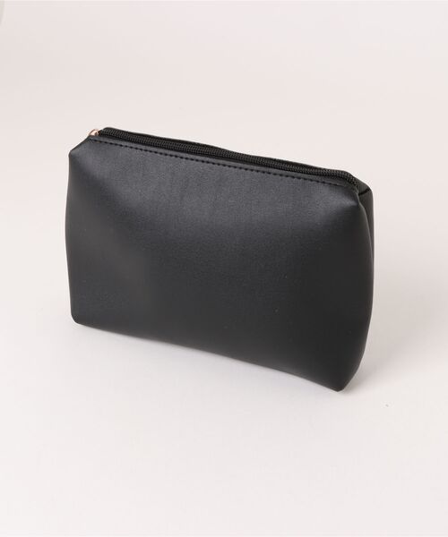 TONE SELECT GOODS（トーンセレクトグッズ）の「urbanfemine./合成皮革 ポーチ付き 軽量 ショルダー バッグ U7607（ショルダーバッグ・レディース・ブラウン/ブラック/ホワイト・FREE）」の10枚目の写真