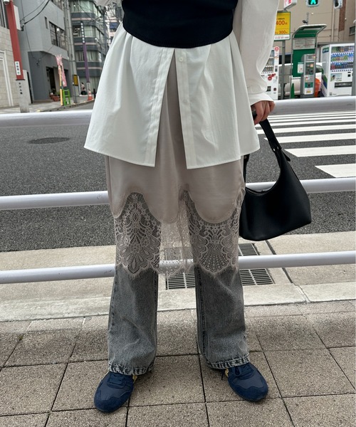PILIT(ピリット)の「裾レースミディサテンスカート(スカート・レディース・グレイッシュベージュ/アイボリー・MEDIUM)」の21枚目の写真