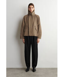 COS（コス）の「ナイロンファンネルネックジャケット（その他アウター）」