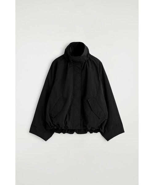 COS（コス）の「ナイロンファンネルネックジャケット（その他アウター・レディース・ベージュ/クリーム・M/L/XS/S）」の6枚目の写真