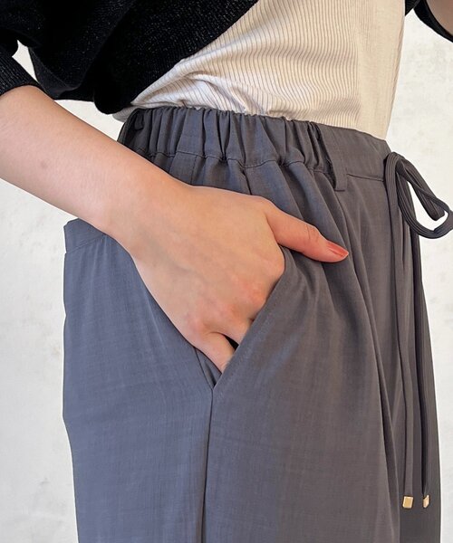 un dix cors（アンディコール）の「ドロストテーパードパンツ（その他パンツ・レディース・ライトグレー/グレー/ブラック・FREE）」の15枚目の写真