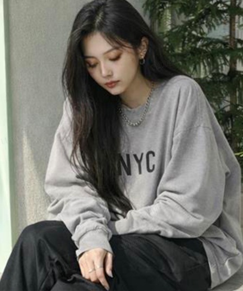 Dalfwin(ダールフィン)の「韓国ファッション MAVERICKプリント長袖Tシャツ(Tシャツ/カットソー・レディース・グリーン/ライトグレー/イエロー/チャコールグレー・FREE)」の8枚目の写真