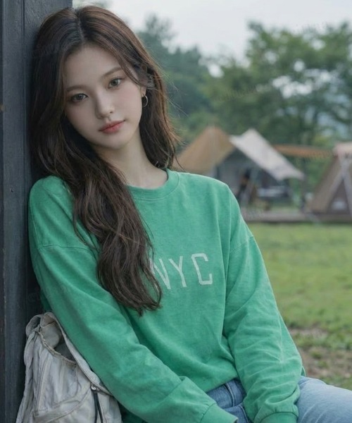 Dalfwin(ダールフィン)の「韓国ファッション MAVERICKプリント長袖Tシャツ(Tシャツ/カットソー・レディース・グリーン/ライトグレー/イエロー/チャコールグレー・FREE)」の19枚目の写真