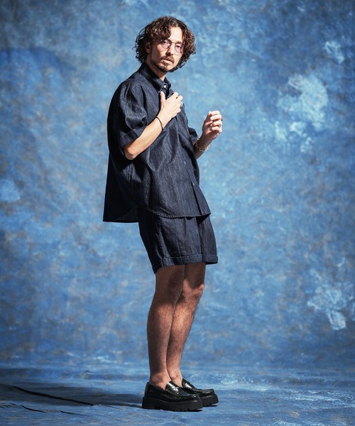 Jih Nunc（ジーヌンク）の「mhs2528-7ozデニム袖ロールアップシャツ(JIH-R1170)（シャツ/ブラウス・メンズ・インディゴブルー/ブルーグリーン/ブルー・S/M/L）」の12枚目の写真