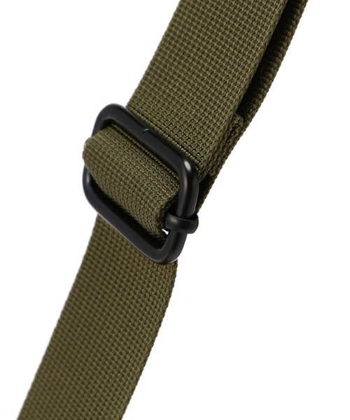 AVIREX(アヴィレックス)の「AVIREX -FLIGHT NYLON VERTICAL SHOULDER(ショルダーバッグ・メンズ・ブラック/カーキ・FREE)」の16枚目の写真