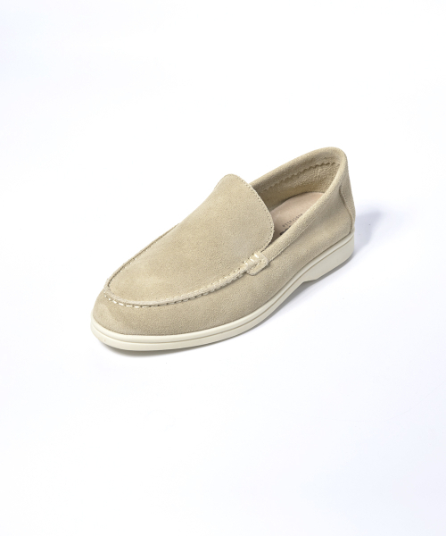 MOGAUS(モグアス)の「ローレラシンプル天然牛革ローファー(シャモアラダーインソール)3color(Men&Women Size)(ローファー・レディース・サンドベージュ/ライトベージュ/ブラック・25.5cm/23.5cm/23cm/27cm/26.5cm/26cm/25cm/24.5cm/24cm/27.5cm)」の7枚目の写真
