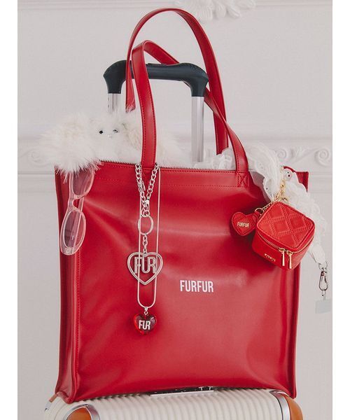 FURFUR（ファーファー）の「【USAGI ONLINE/ZOZOTOWN限定】ファスナー付きキャリーオントートバッグ（トートバッグ・レディース・グリーン/レッド/ブラウン/ピンク/イエロー/ラベンダー/ネイビー/アイボリー/ブラック/ライトブルー・F）」の14枚目の写真