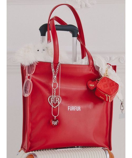 FURFUR（ファーファー）の「【USAGI ONLINE/ZOZOTOWN限定】ファスナー付きキャリーオントートバッグ（トートバッグ・レディース・グリーン/レッド/ブラウン/ピンク/イエロー/ラベンダー/ネイビー/アイボリー/ブラック/ライトブルー・F）」の19枚目の写真