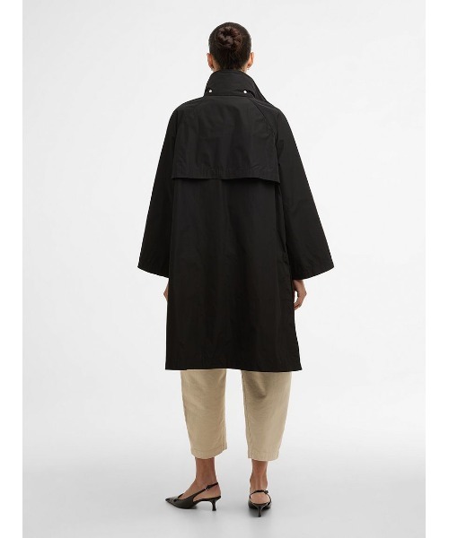 Barbour(バブアー)の「Rowtonシャワープルーフジャケット(レディース)(ブルゾン・レディース・ブラック/グリーン・8/10)」の12枚目の写真