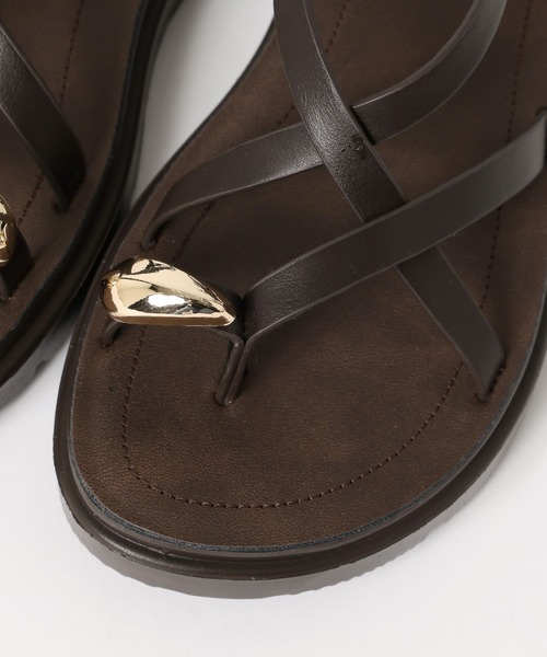 LEPSIM（レプシィム）の「メタルストラップサンダル　638841（サンダル・レディース・ブラック/モカ/ダークブラウン・LARGE/MEDIUM）」の5枚目の写真