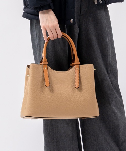 MURA(ムラ)の「Ternea(テルネア) PU(合成皮革) 2Way バイカラー トートバッグ(トートバッグ・レディース・ブラック系その他/グレー/ブラック/ブラウン/ホワイト/ベージュ・FREE)」の6枚目の写真