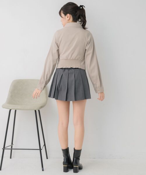 ems excite（エムズエキサイト）の「レイヤード風前リボンBL（シャツ/ブラウス・レディース・ベージュ/チャコールグレー/ブラック・FREE）」の10枚目の写真