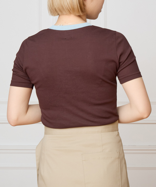 IENA LA BOUCLE（イエナラブークル）の「IENA LA BOUCLE コットンリブハーフスリーブカットソー（Tシャツ/カットソー・レディース・ブラック/ストーン/チョコ/ブラウン・FREE）」の19枚目の写真