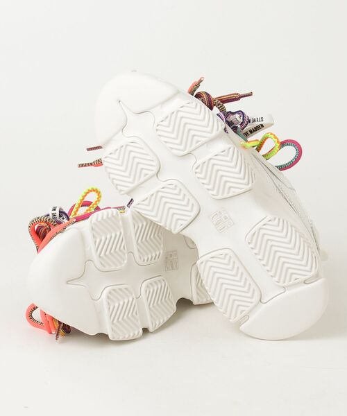STEVE MADDEN(スティーブマデン)の「STEVE MADDEN スティーブマデン PRYCE-SML-XS マルチカラーシューレーススニーカー(スニーカー・レディース・ホワイト系その他・23.5cm/24.0cm/24.5cm/25.0cm/23.0cm)」の3枚目の写真