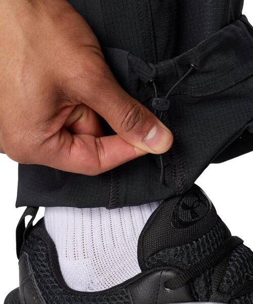UNDER ARMOUR(アンダーアーマー)の「UAアンストッパブル エアベント パンツ(ライフスタイル/メンズ)(その他パンツ・メンズ・ブラック・L/M/XL/S/2XL)」の8枚目の写真