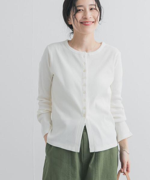 URBAN RESEARCH DOORS（アーバンリサーチドアーズ）の「リブボタンカットカーディガン（カーディガン/ボレロ・レディース・オフホワイト/ブラック/イエロー系その他・FREE）」の7枚目の写真