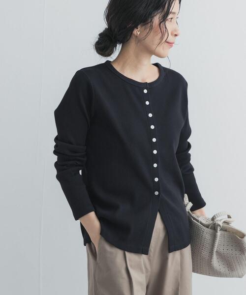 URBAN RESEARCH DOORS（アーバンリサーチドアーズ）の「リブボタンカットカーディガン（カーディガン/ボレロ・レディース・オフホワイト/ブラック/イエロー系その他・FREE）」の13枚目の写真