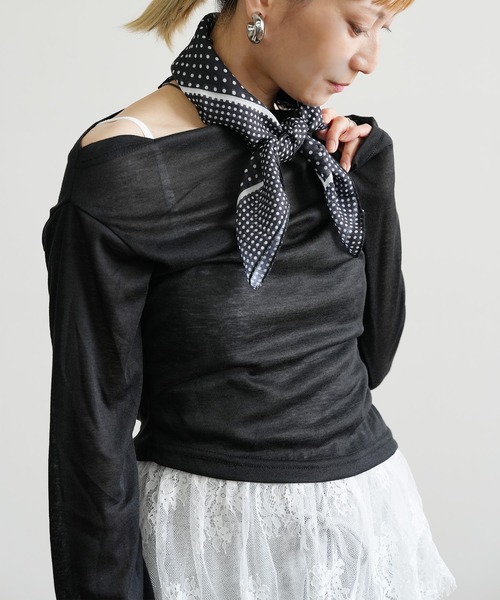 Kotoe(コトエ)の「アシンメトリー ワンショルダー シアーカットソー(Tシャツ/カットソー・レディース・ブラック/グレー/ホワイト・FREE)」の1枚目の写真