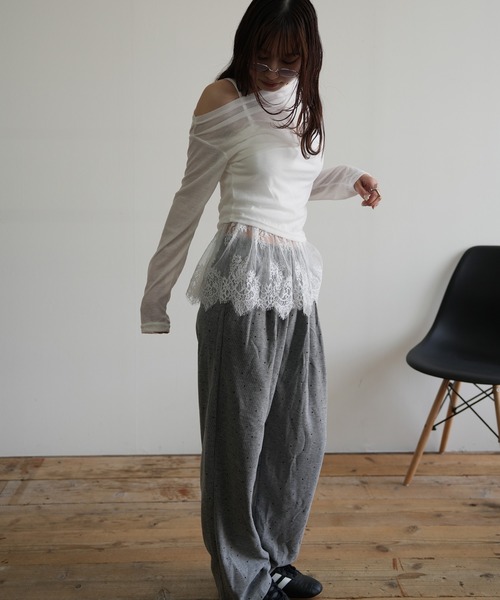 Kotoe(コトエ)の「アシンメトリー ワンショルダー シアーカットソー(Tシャツ/カットソー・レディース・ブラック/グレー/ホワイト・FREE)」の19枚目の写真