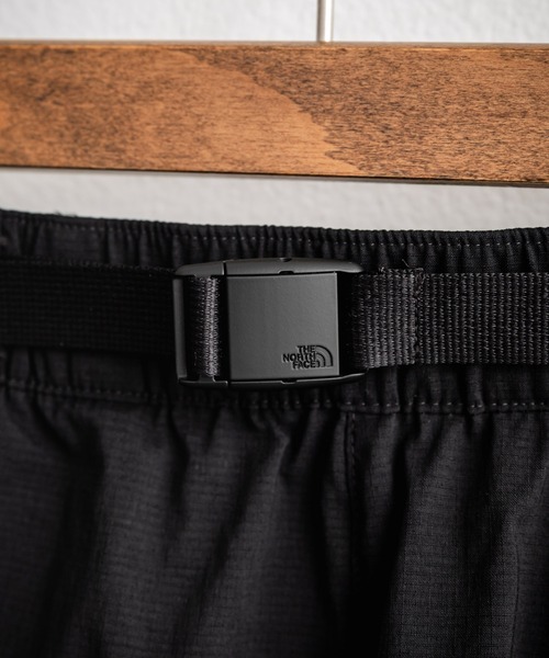 THE NORTH FACE（ザノースフェイス）の「THE NORTH FACE ザ・ノースフェイス CLASS V PATHFINDER BE 撥水 吸汗速乾 リップストップナイロンショートワイドパンツ（その他パンツ・メンズ・ブラック/ライトグレー・L/M）」の9枚目の写真