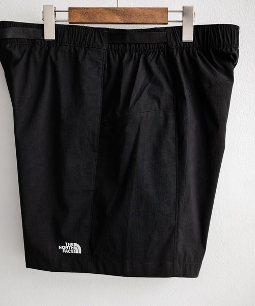 THE NORTH FACE（ザノースフェイス）の「THE NORTH FACE ザ・ノースフェイス CLASS V PATHFINDER BE 撥水 吸汗速乾 リップストップナイロンショートワイドパンツ（その他パンツ・メンズ・ブラック/ライトグレー・L/M）」の12枚目の写真