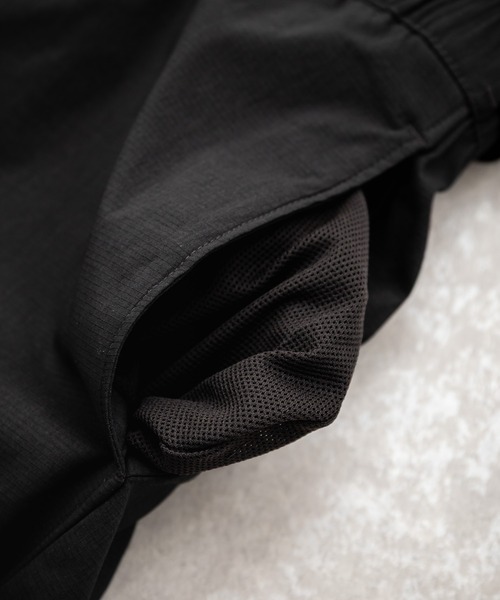 THE NORTH FACE（ザノースフェイス）の「THE NORTH FACE ザ・ノースフェイス CLASS V PATHFINDER BE 撥水 吸汗速乾 リップストップナイロンショートワイドパンツ（その他パンツ・メンズ・ブラック/ライトグレー・L/M）」の15枚目の写真