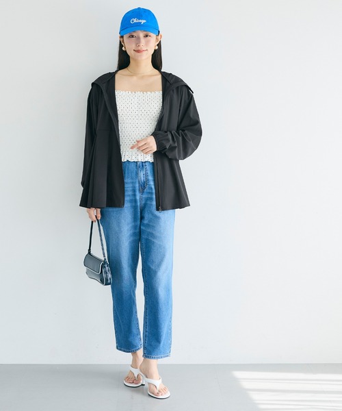 coca(coca)(コカ)の「UVカットタックぺプラムパーカー(パーカー・レディース・ブラック/グレイッシュベージュ・L/M/S)」の6枚目の写真