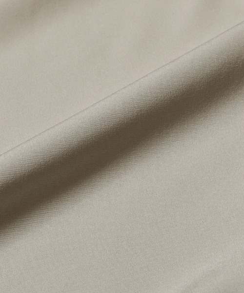 coca(coca)(コカ)の「UVカットタックぺプラムパーカー(パーカー・レディース・ブラック/グレイッシュベージュ・L/M/S)」の21枚目の写真