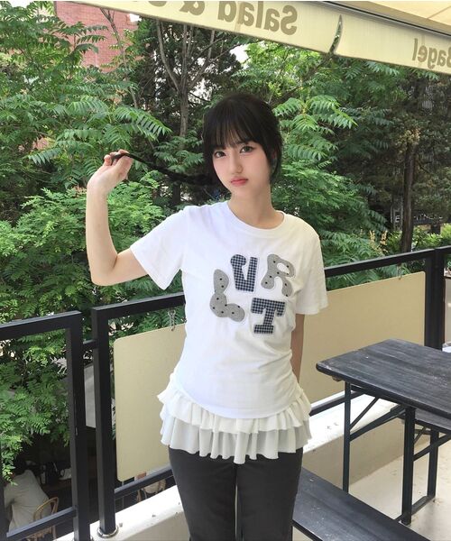 LUVISTRUE（ラヴイズトゥルー）の「LVTR PATCH TEE(3COLOR)（Tシャツ/カットソー・レディース・グレー/ネイビー/ホワイト・FREE）」の4枚目の写真