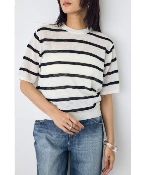 AZUL by moussy(アズールバイマウジー)の「【身長/骨格別着用画像あり】シアートップス クルーネックシアーニットトップス 夏服 秋服 春服 サマーニット ボーダー(ニット/セーター・レディース・ブラック/ブルー系その他3/ホワイト/ホワイト系その他/レッド・SMALL/MEDIUM)」の17枚目の写真