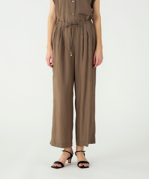 BALLSEY(ボールジィ)の「シルキーブロード ドロストワイドパンツ(その他パンツ・レディース・ダークグレー/ブラウン・36/34)」の4枚目の写真