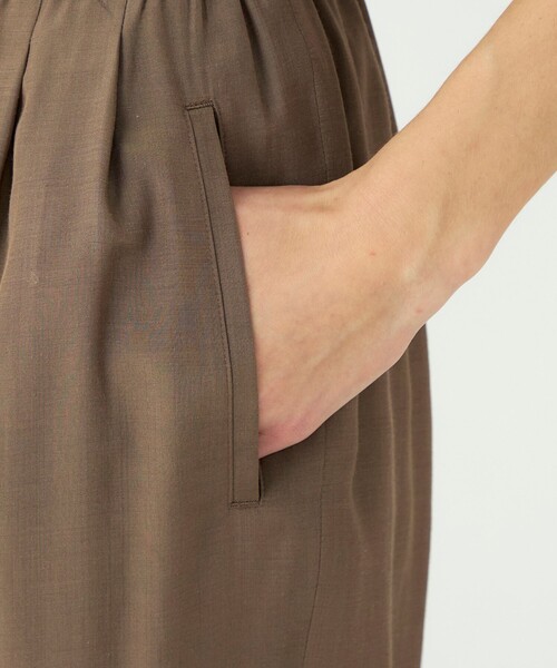 BALLSEY(ボールジィ)の「シルキーブロード ドロストワイドパンツ(その他パンツ・レディース・ダークグレー/ブラウン・36/34)」の9枚目の写真