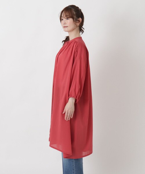 one'sterrace(ワンズテラス)の「【リンネル7月号掲載】ボイルギャザー 7分袖ワイドワンピース(ワンピース・レディース・ブラック系8/レッド系9/ブルー系その他7・02)」の16枚目の写真