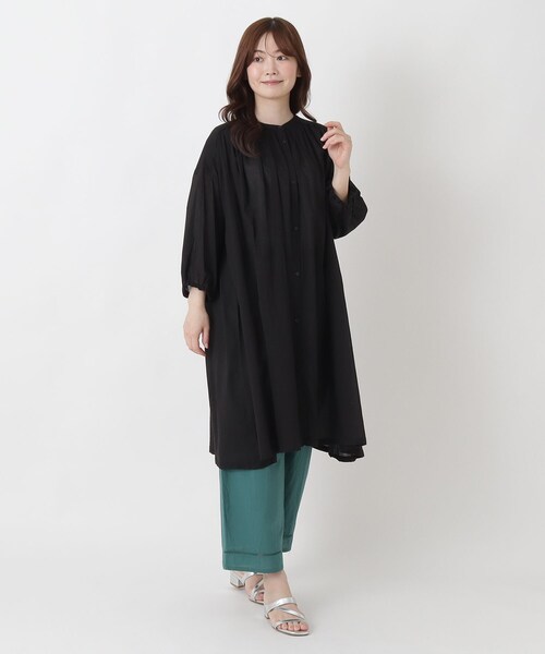 one'sterrace(ワンズテラス)の「【リンネル7月号掲載】ボイルギャザー 7分袖ワイドワンピース(ワンピース・レディース・ブラック系8/レッド系9/ブルー系その他7・02)」の8枚目の写真