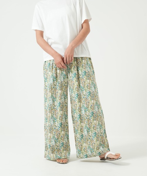 HEART MARKET(ハートマーケット)の「さらっと快適ゆったりワイドパンツ(裏地付き)(その他パンツ・レディース・モカ/ブラック/ベージュ系/チャコール・LARGE/MEDIUM)」の4枚目の写真